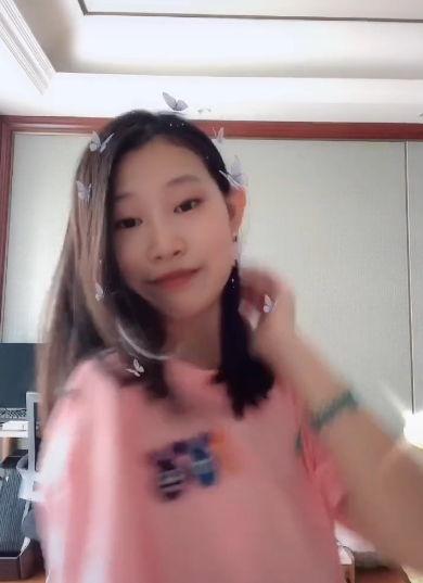 娱乐吃瓜酱13岁,揭秘娱乐圈那些不为人知的幕后故事