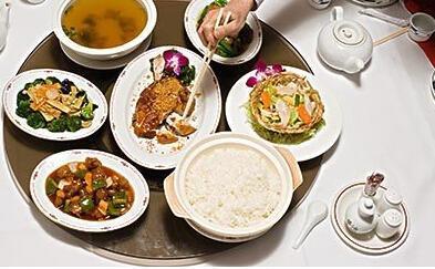 娱乐圈一日三餐吃瓜,明星们的三餐吃瓜日常