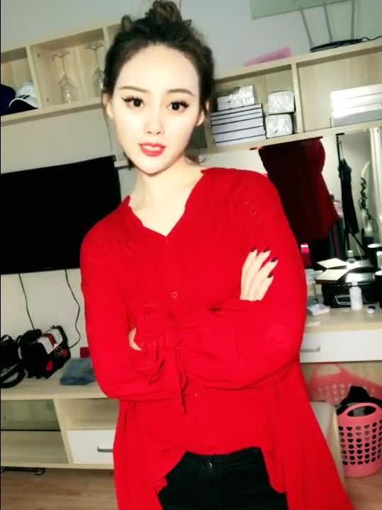 娱乐吃瓜酱太平鸟,吃瓜酱带你揭秘明星幕后故事